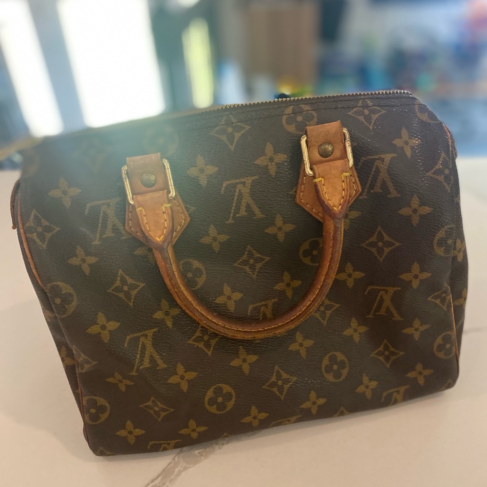 Loved Louis Vuitton Speedy 25